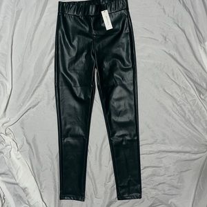 NWT Francesca’s Green Leather leggings